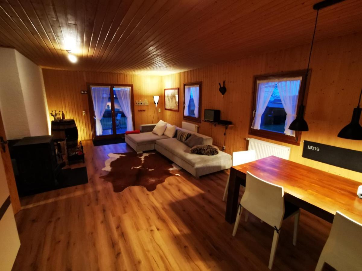 BB19 Eifel-Ferienhaus am Moseltal mit Saunahaus Beuren  Exterior foto